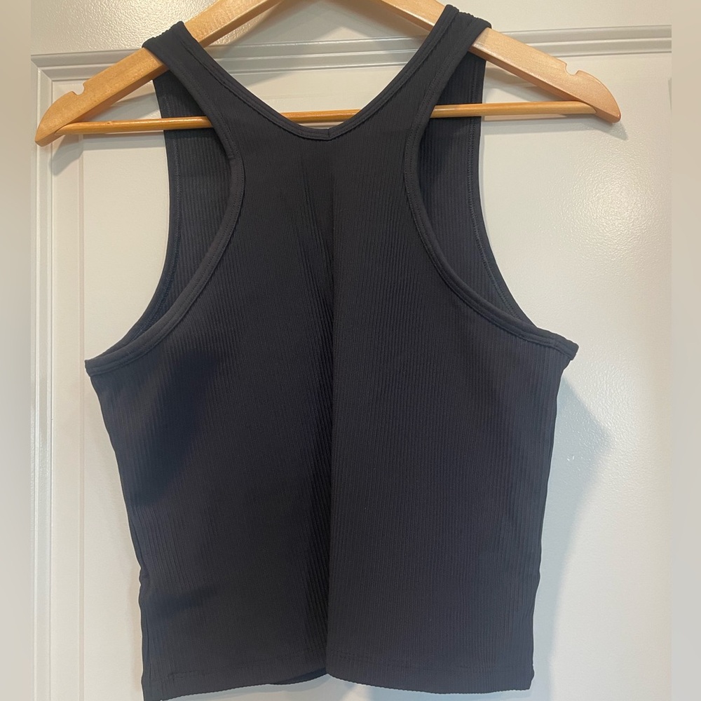 Athleta Black Ribbed Crop Tank Top Size Medium - Picture 3 of 4